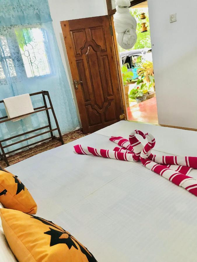 Sigiri Lakshan Home Stay Sigiriya Dış mekan fotoğraf