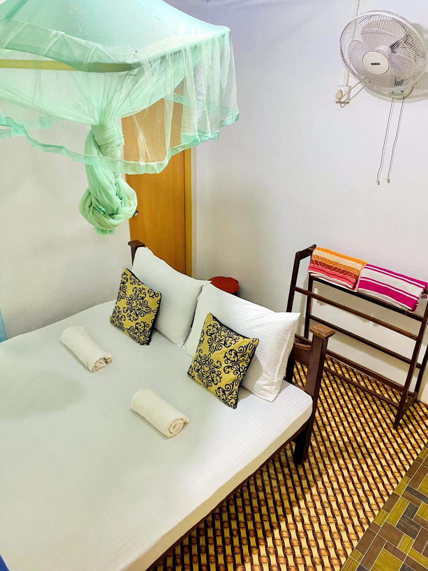 Sigiri Lakshan Home Stay Sigiriya Dış mekan fotoğraf
